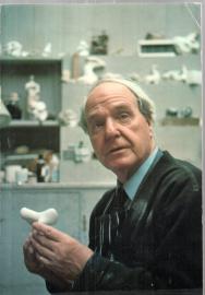 70 Years of Henry Moore. Documentation collected and edited by Städtische Kunsthalle Düsseldorf 1968 70 Years of Henry Moore. Documentation collected and edited by Städtische Kunsthalle Düsseldorf 1968